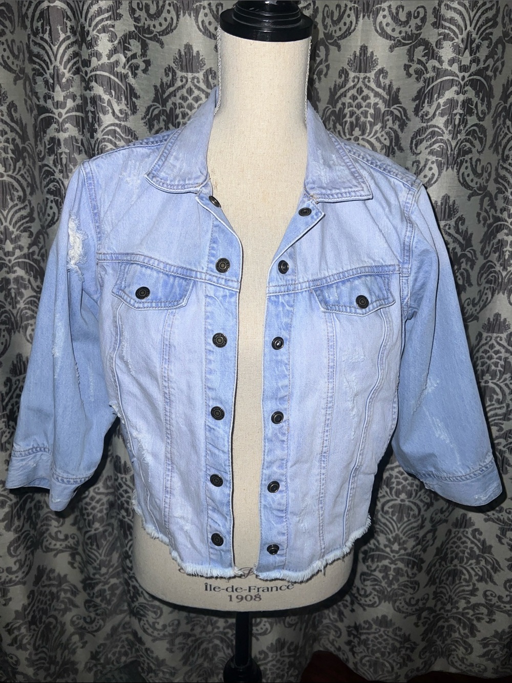 Guess Light Wash Cropped Distressed Denim Jacket